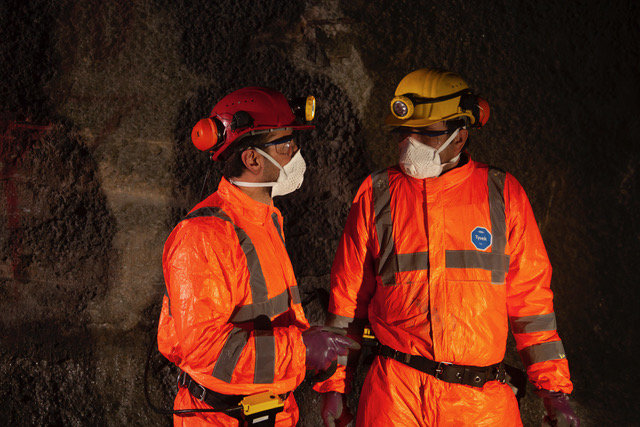 LA MINERÍA, UNA INDUSTRIA EN CRECIMIENTO QUE REQUIERE DE EQUIPO DE PROTECCIÓN ESPECIAL